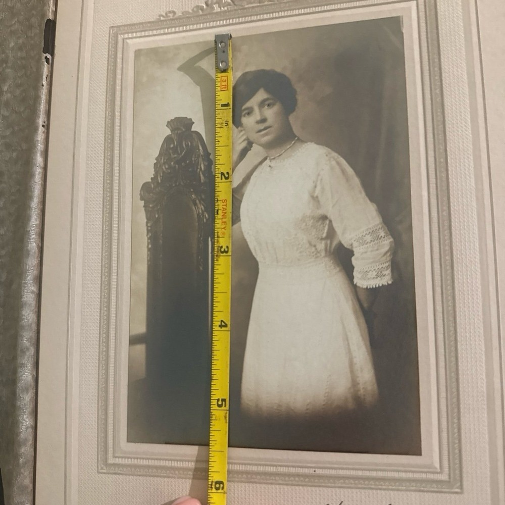 Antique Vintage lady photo - Picture 3 of 7